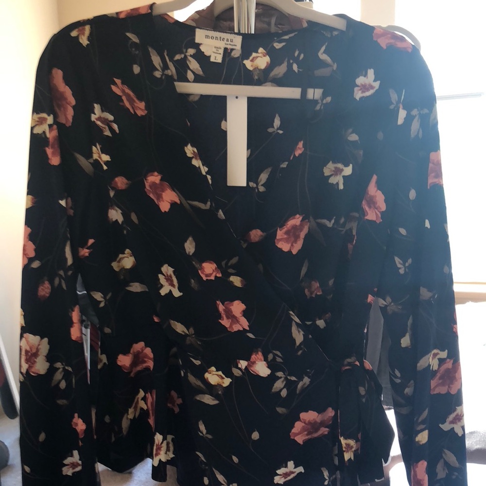 Floral long sleeve wrap top